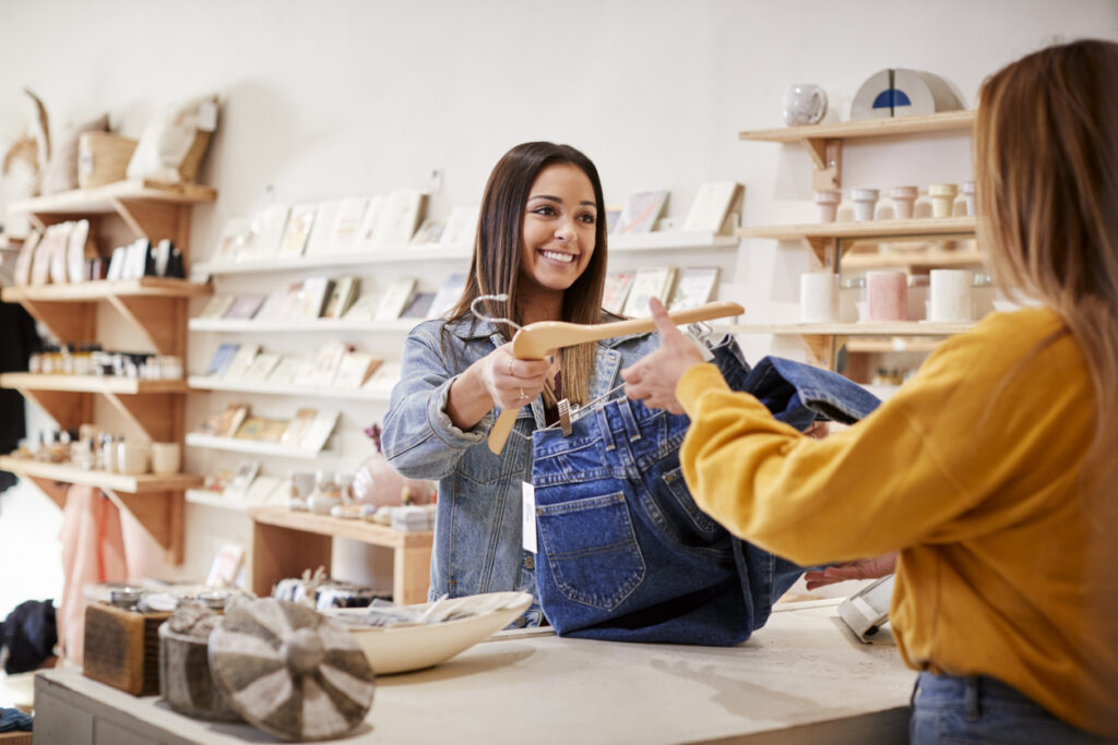 Est-il difficile de créer une marque de vêtements ?